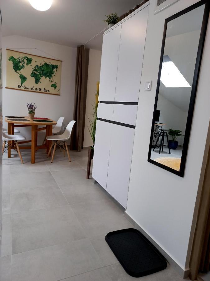 Major11 Apartman - Zsolnay Negyed Печ Экстерьер фото